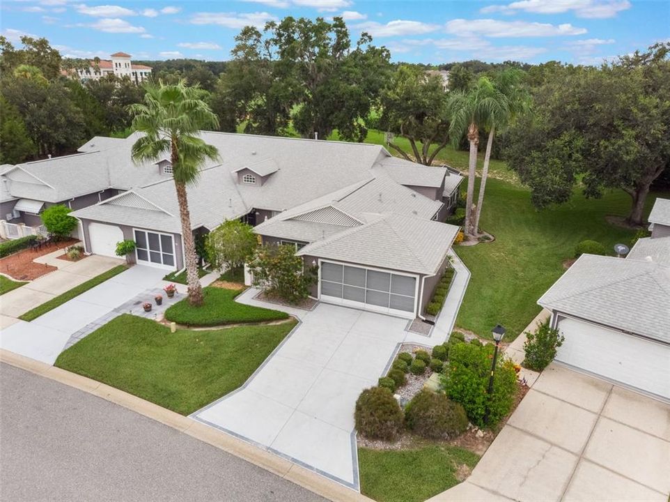 Active With Contract: $225,000 (2 beds, 2 baths, 1293 Square Feet)