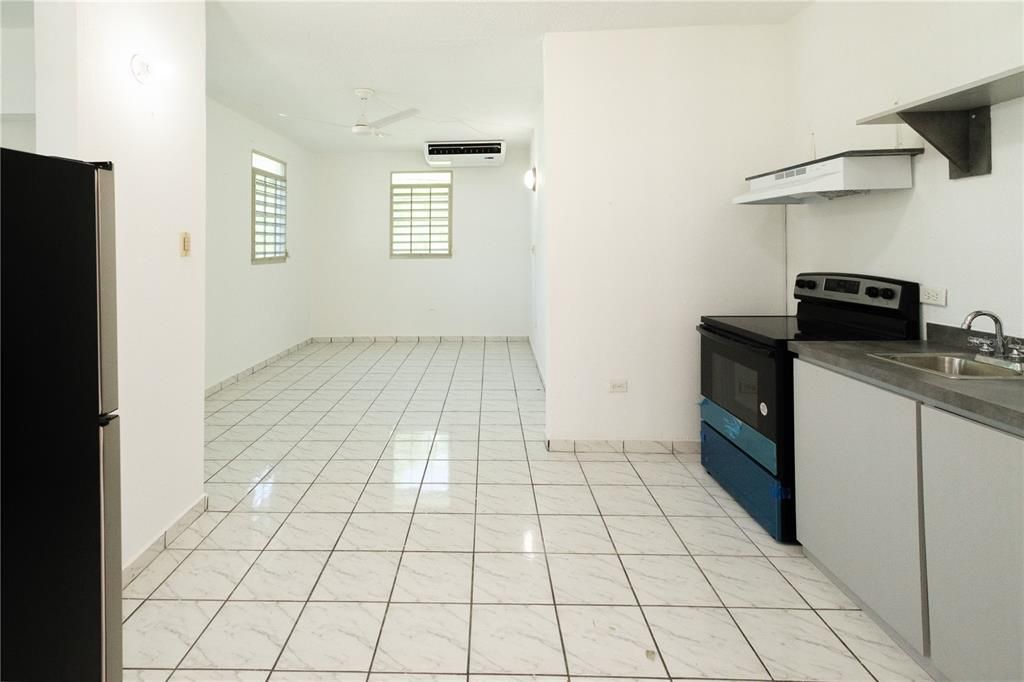 В аренду: $1,500 (3 спален, 1 ванн, 0 Квадратных фут)