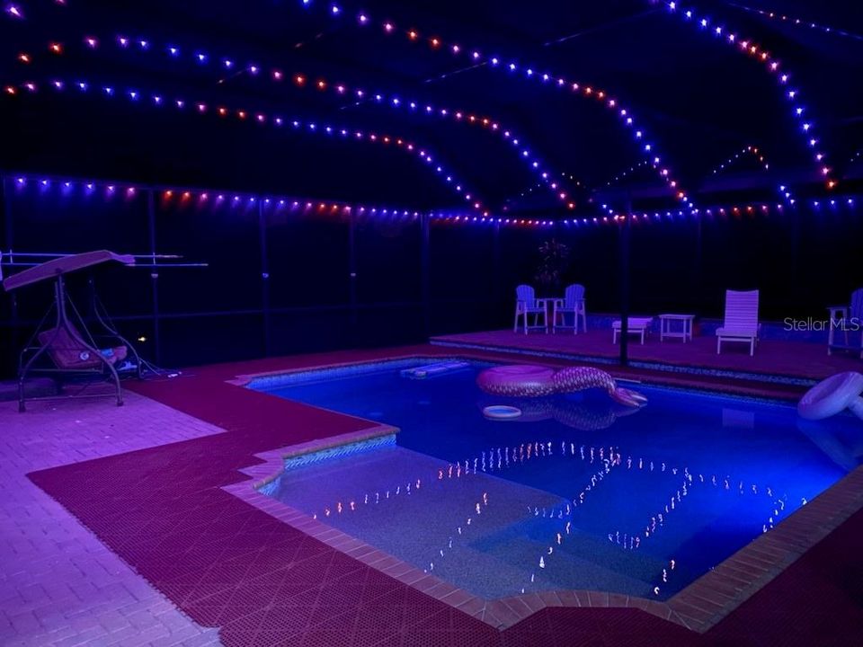 En Venta: $1,199,999 (6 camas, 5 baños, 4389 Pies cuadrados)