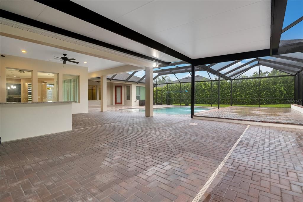 En Venta: $1,199,999 (6 camas, 5 baños, 4389 Pies cuadrados)