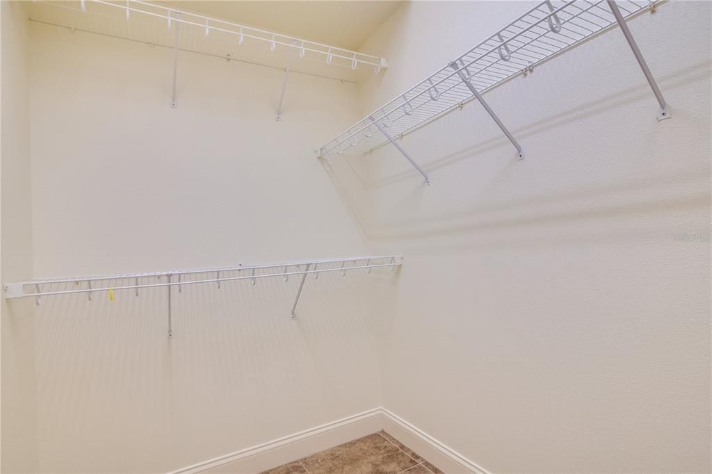 En Venta: $1,199,999 (6 camas, 5 baños, 4389 Pies cuadrados)