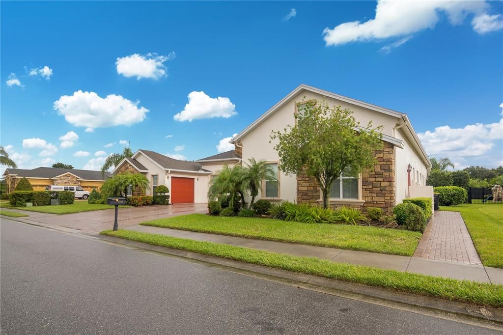 En Venta: $1,199,999 (6 camas, 5 baños, 4389 Pies cuadrados)