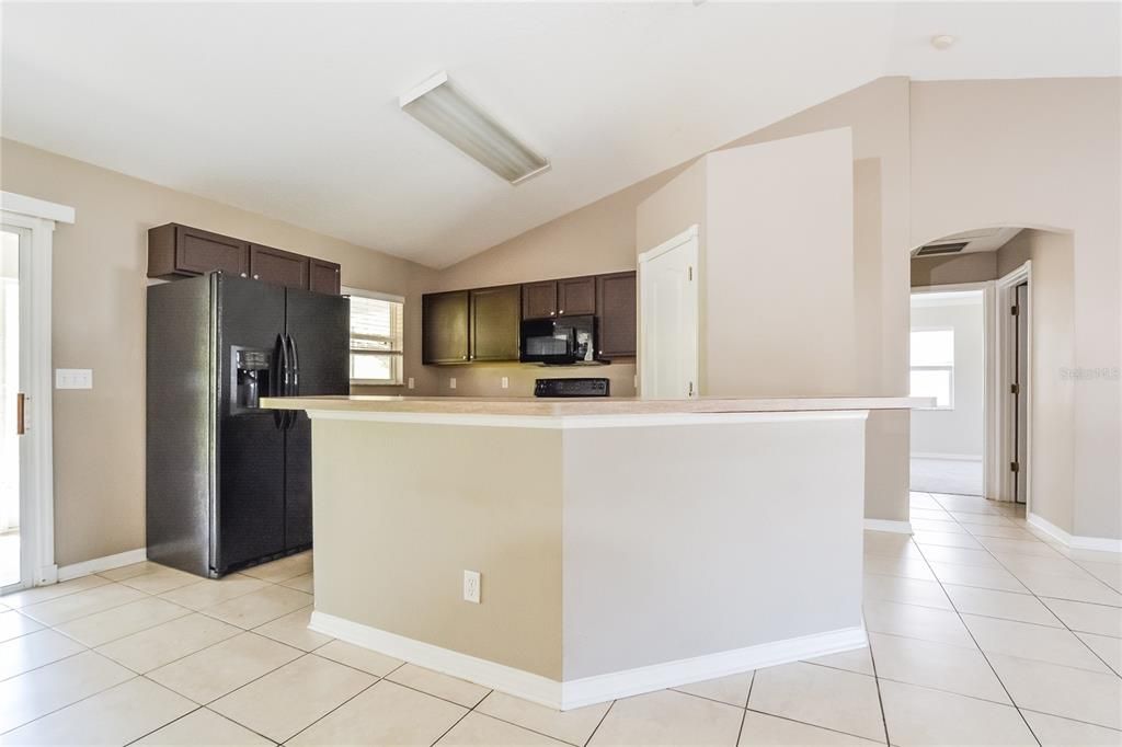 出租: $1,890 (3 贝兹, 2 浴室, 1331 平方英尺)