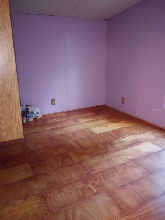 For Sale: $195,000 (2 beds, 2 baths, 1056 Square Feet)