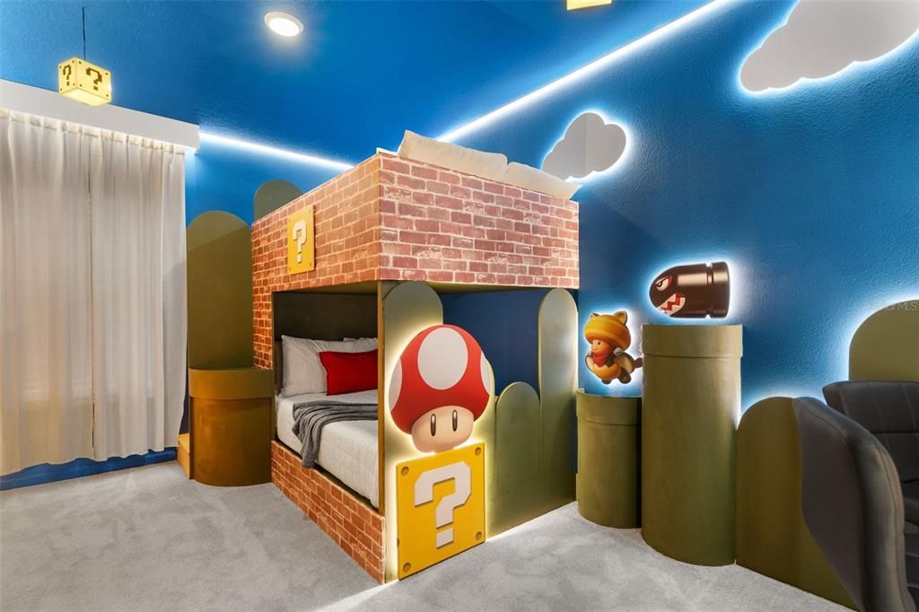 En Venta: $980,000 (5 camas, 5 baños, 1918 Pies cuadrados)