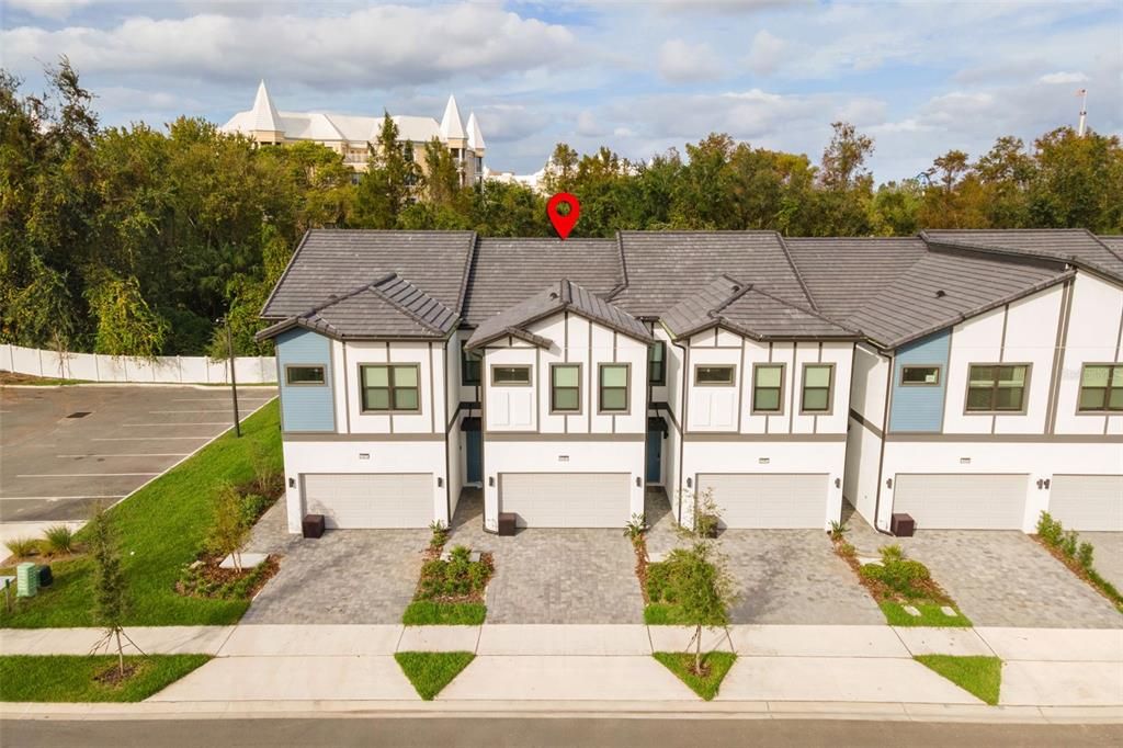 En Venta: $980,000 (5 camas, 5 baños, 1918 Pies cuadrados)