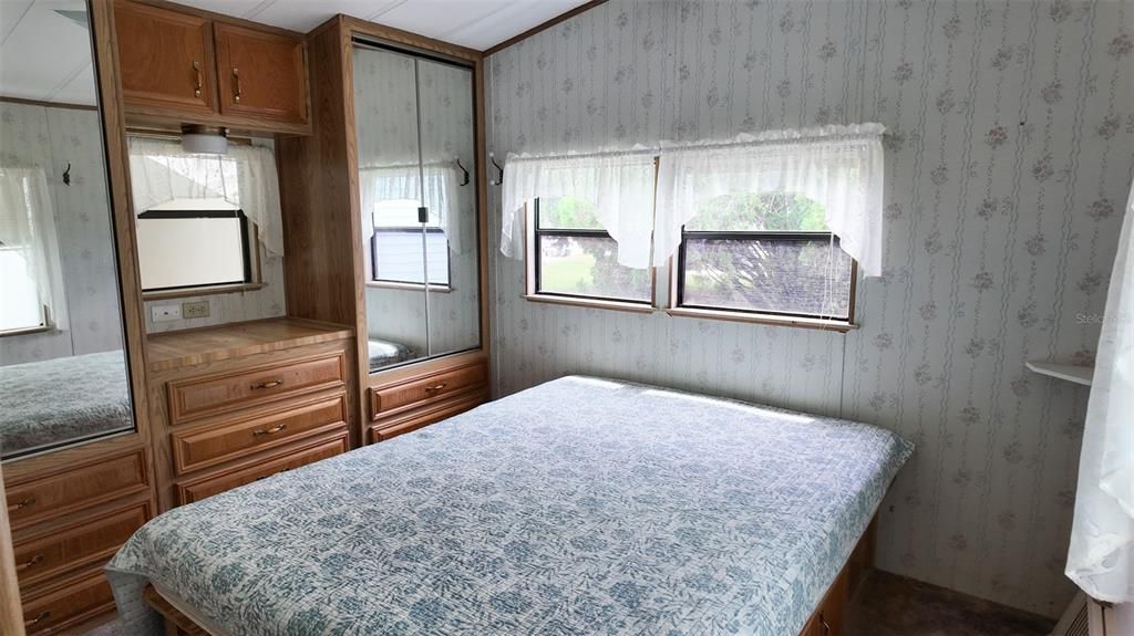 На продажу: $130,000 (1 спален, 1 ванн, 668 Квадратных фут)