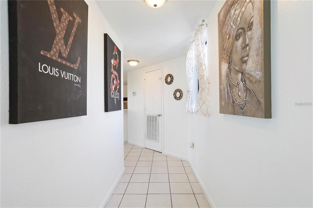 For Rent: $1,850 (2 beds, 2 baths, 578 Square Feet)