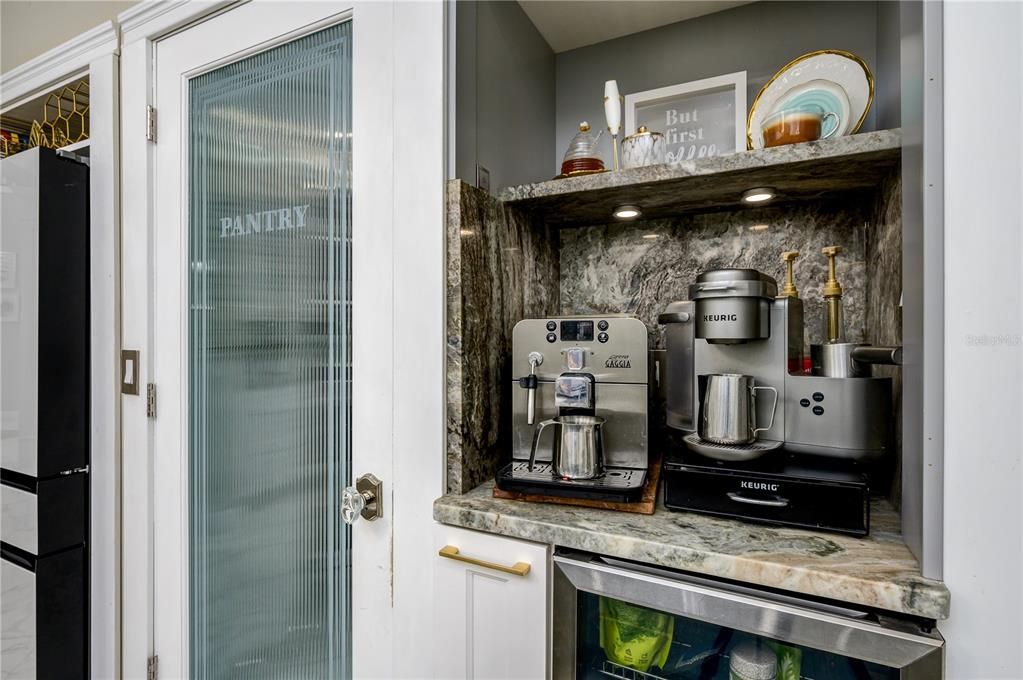 For Sale: $1,490,000 (5 beds, 4 baths, 4309 Square Feet)