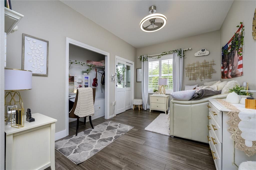 For Sale: $1,490,000 (5 beds, 4 baths, 4309 Square Feet)