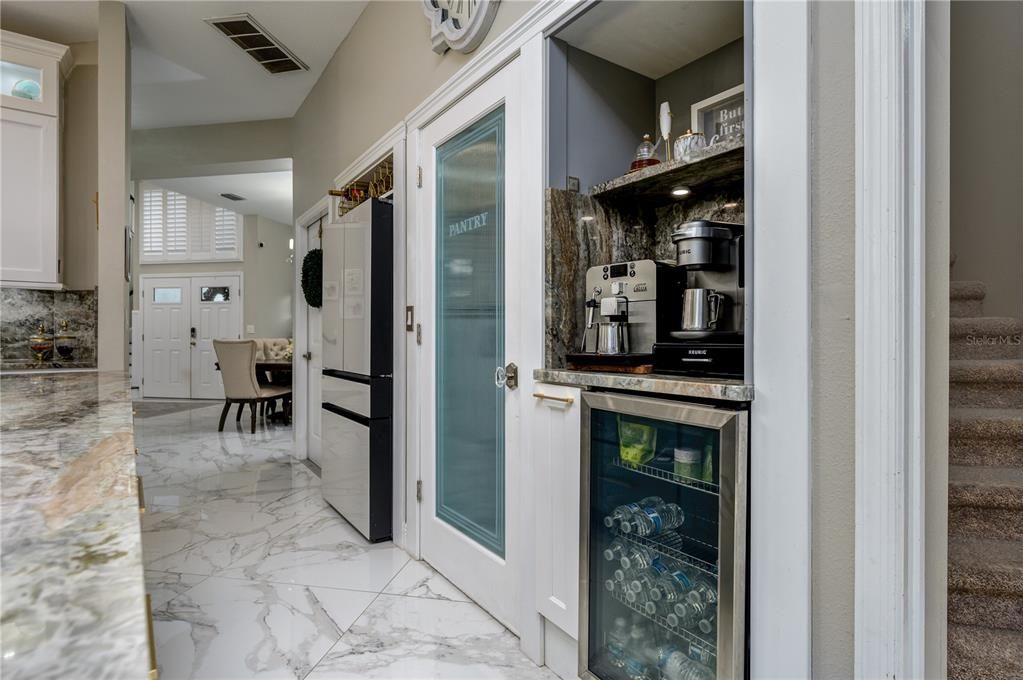 For Sale: $1,490,000 (5 beds, 4 baths, 4309 Square Feet)