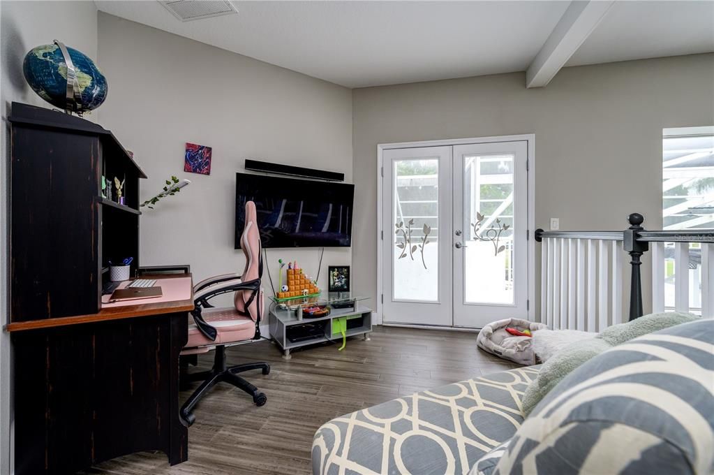 For Sale: $1,490,000 (5 beds, 4 baths, 4309 Square Feet)