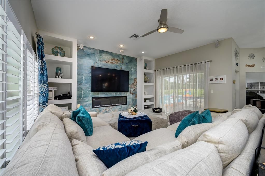 For Sale: $1,490,000 (5 beds, 4 baths, 4309 Square Feet)