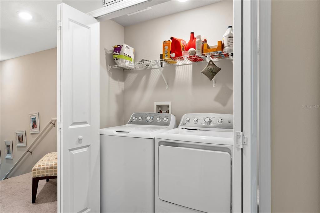 На продажу: $269,000 (3 спален, 2 ванн, 1796 Квадратных фут)