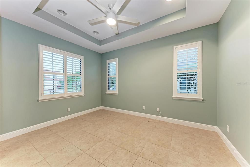 For Rent: $3,500 (3 beds, 2 baths, 2011 Square Feet)