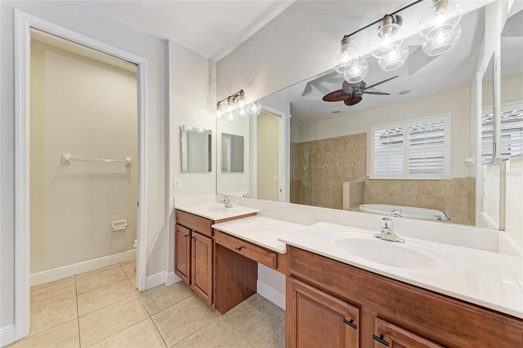 For Rent: $3,500 (3 beds, 2 baths, 2011 Square Feet)