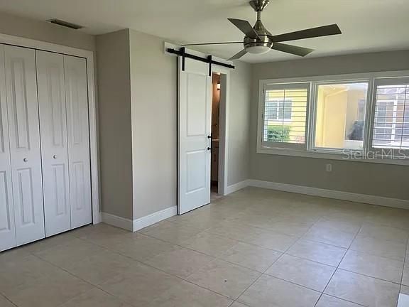 出租: $3,760 (3 贝兹, 2 浴室, 1371 平方英尺)