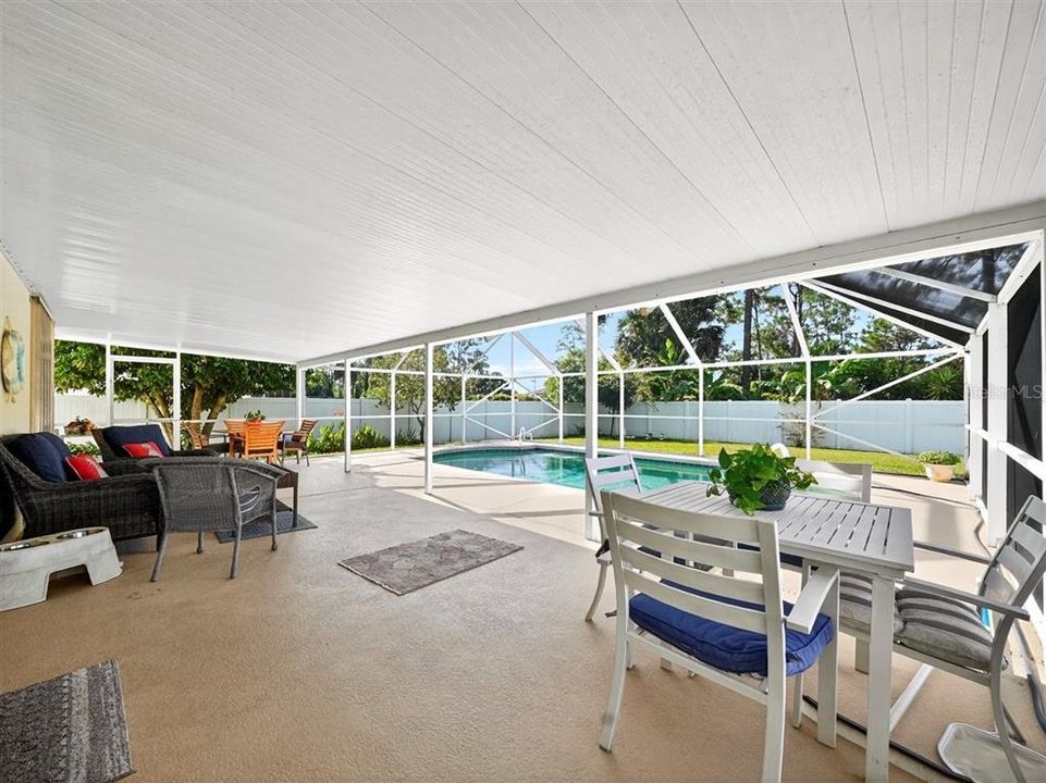 合同活跃: $310,000 (3 贝兹, 2 浴室, 1192 平方英尺)