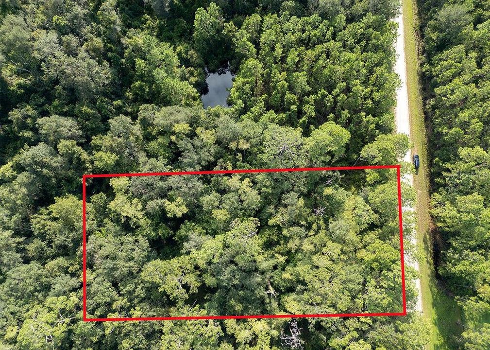 На продажу: $30,000 (1.14 acres)