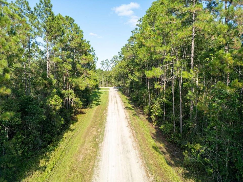 На продажу: $30,000 (1.14 acres)