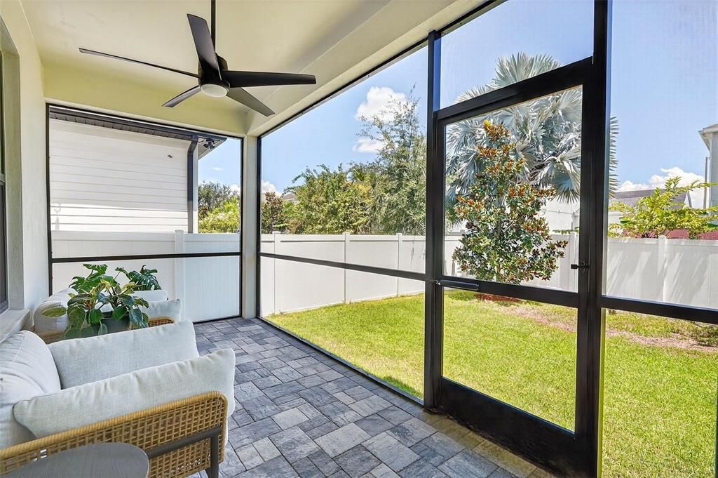 Active With Contract: $899,900 (5 beds, 3 baths, 3152 Square Feet)