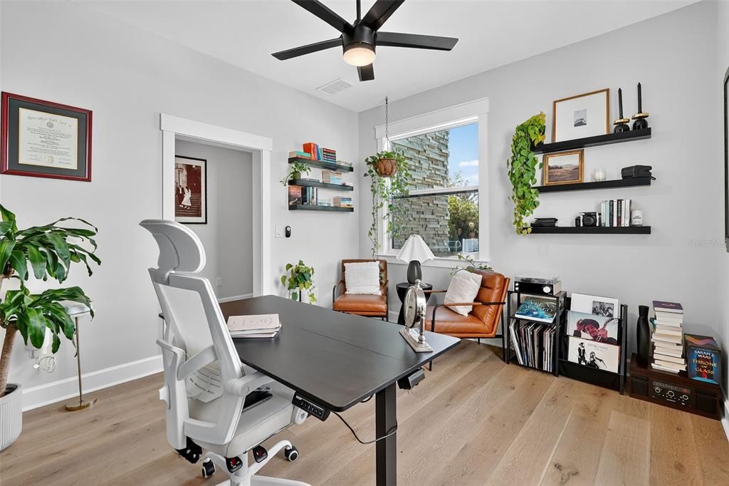 Active With Contract: $899,900 (5 beds, 3 baths, 3152 Square Feet)