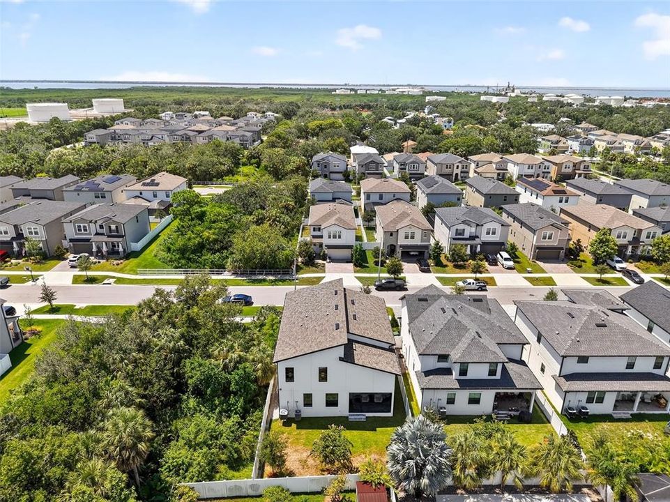 Active With Contract: $899,900 (5 beds, 3 baths, 3152 Square Feet)