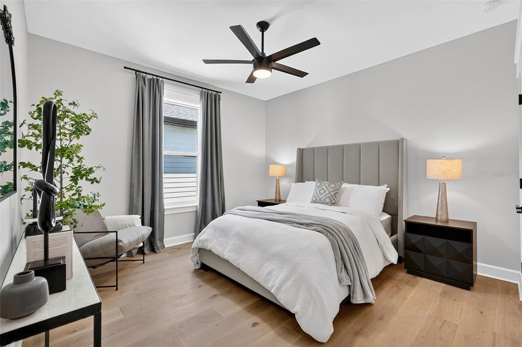 Active With Contract: $899,900 (5 beds, 3 baths, 3152 Square Feet)