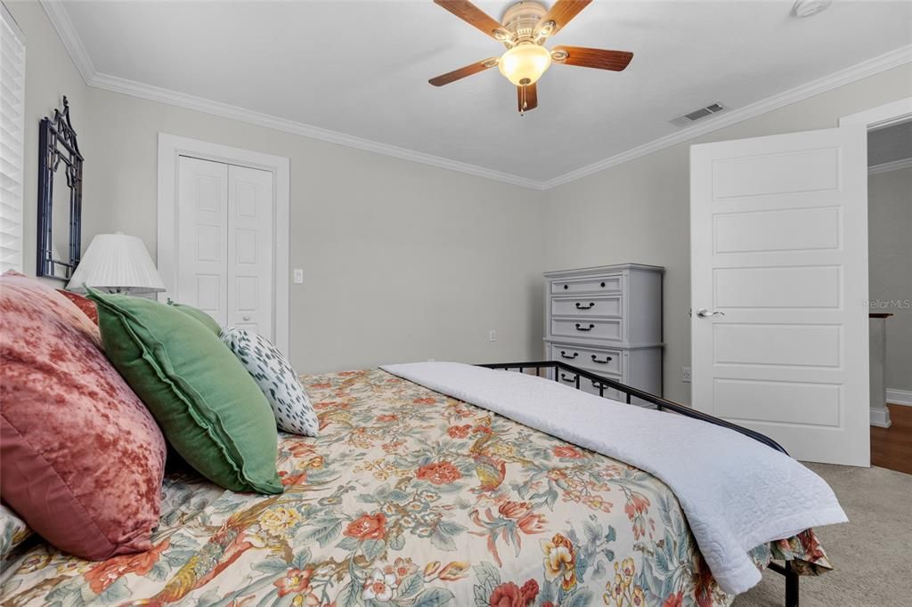 For Sale: $849,900 (5 beds, 4 baths, 4608 Square Feet)