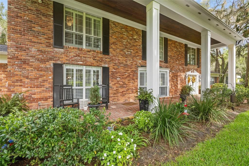 For Sale: $849,900 (5 beds, 4 baths, 4608 Square Feet)