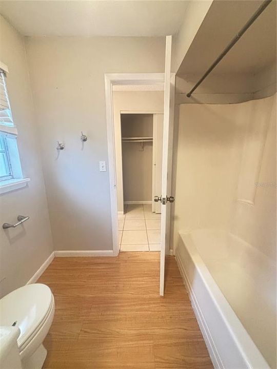 For Rent: $1,395 (3 beds, 1 baths, 950 Square Feet)