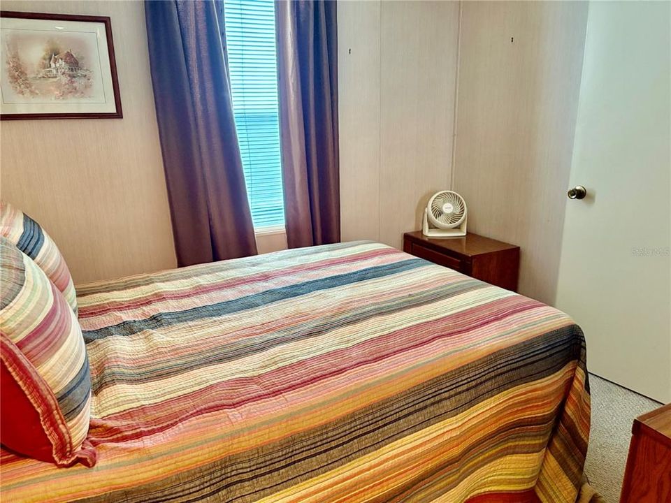 Active With Contract: $135,000 (2 beds, 2 baths, 736 Square Feet)