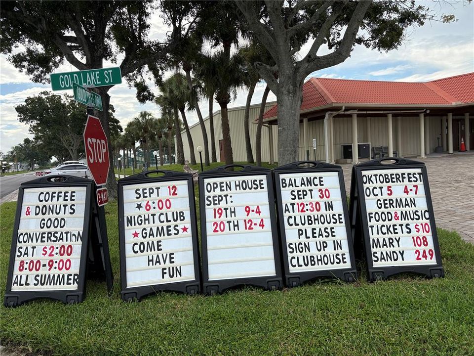 Active With Contract: $135,000 (2 beds, 2 baths, 736 Square Feet)