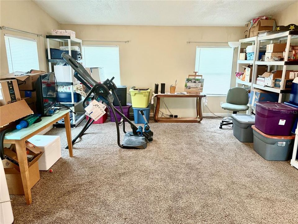 待售: $170,000 (2 贝兹, 2 浴室, 1280 平方英尺)