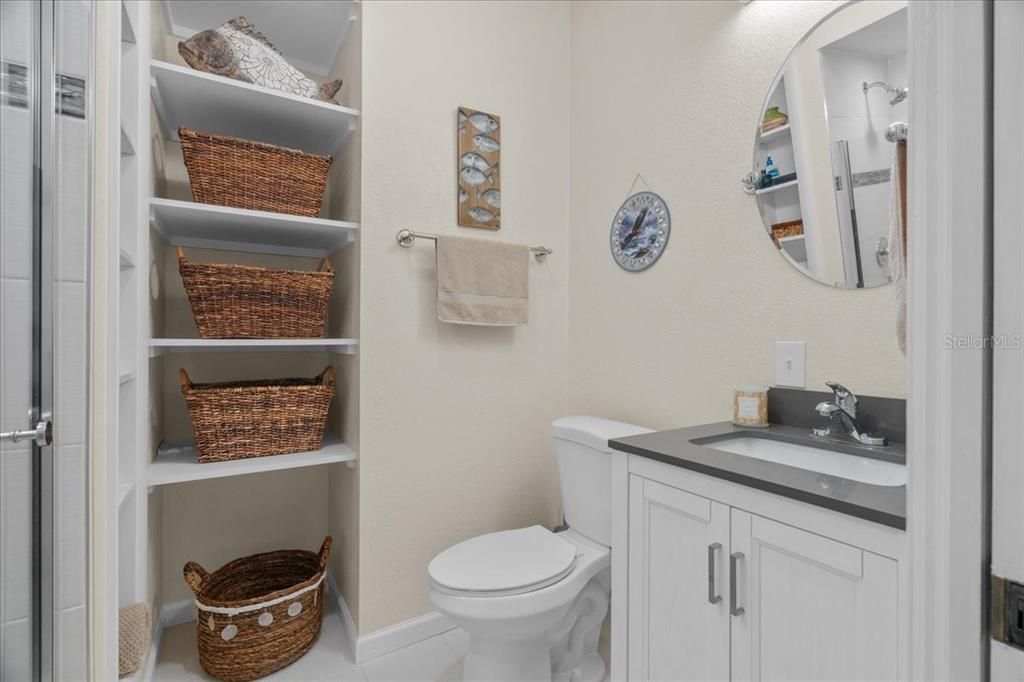 For Sale: $356,500 (3 beds, 2 baths, 1646 Square Feet)