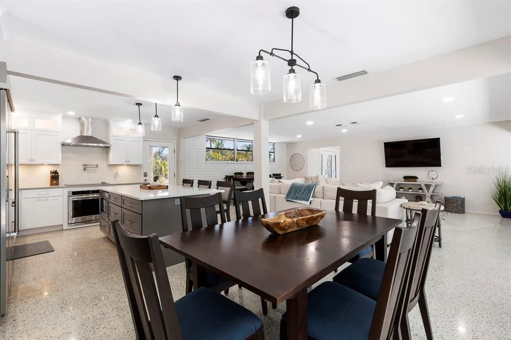 En Renta: $10,000 (3 camas, 2 baños, 2152 Pies cuadrados)