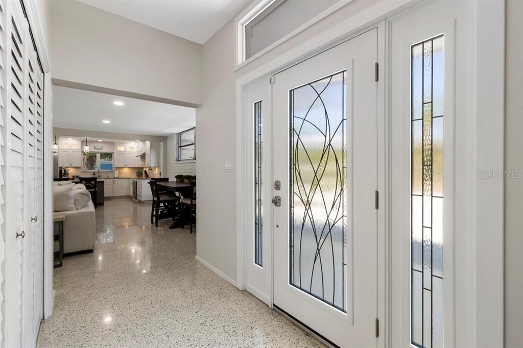 En Renta: $10,000 (3 camas, 2 baños, 2152 Pies cuadrados)