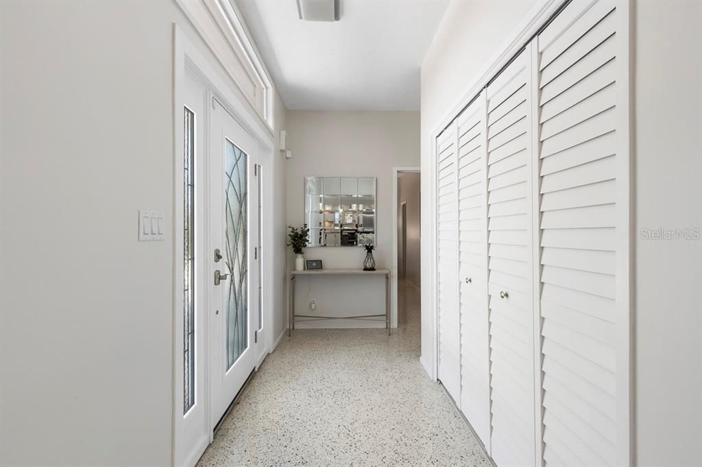 En Renta: $10,000 (3 camas, 2 baños, 2152 Pies cuadrados)