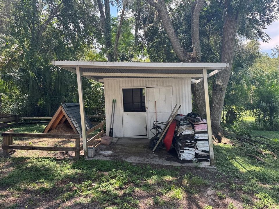 Active With Contract: $149,900 (4 beds, 2 baths, 1728 Square Feet)