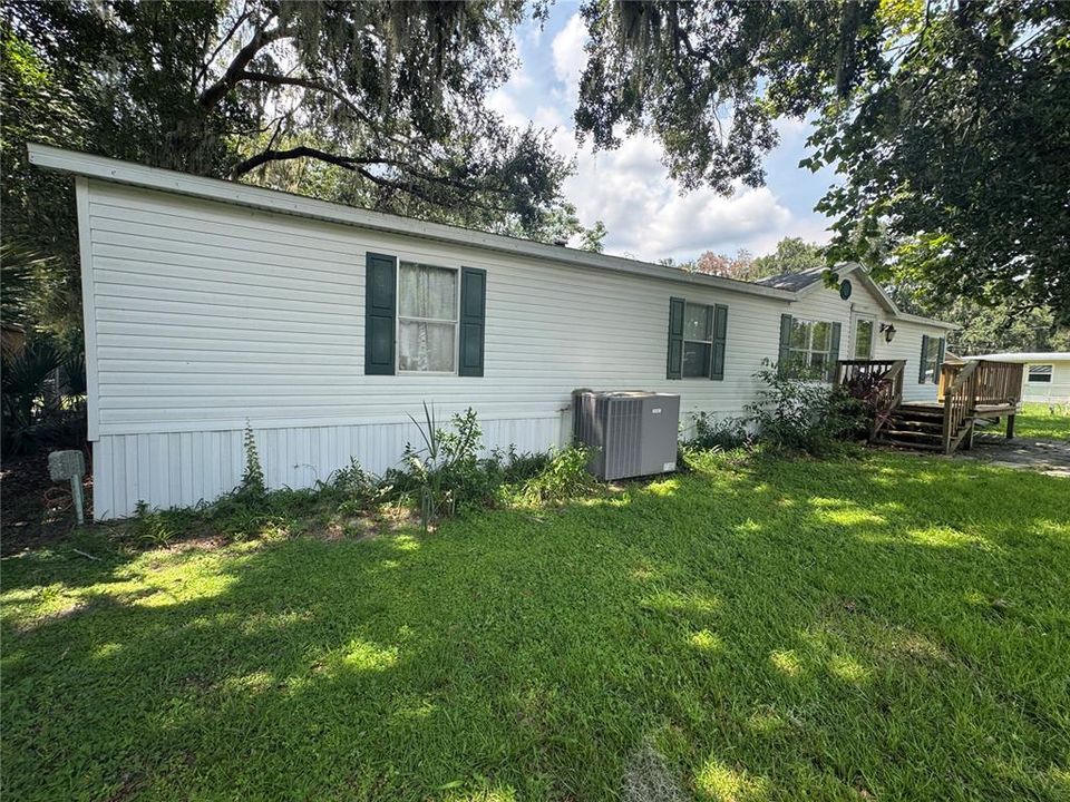 Active With Contract: $149,900 (4 beds, 2 baths, 1728 Square Feet)