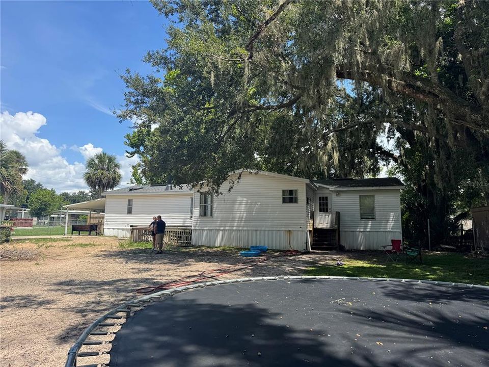 Active With Contract: $149,900 (4 beds, 2 baths, 1728 Square Feet)