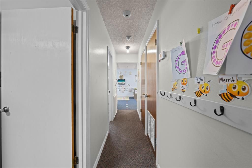 待售: $475,000 (0 贝兹, 0 浴室, 2984 平方英尺)