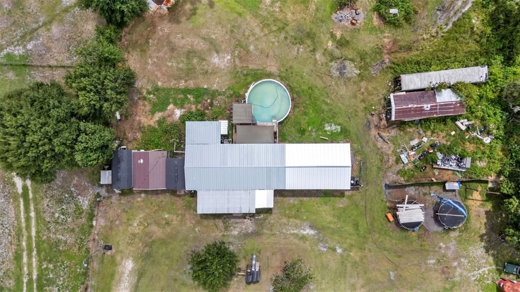 待售: $380,000 (5 贝兹, 3 浴室, 2400 平方英尺)