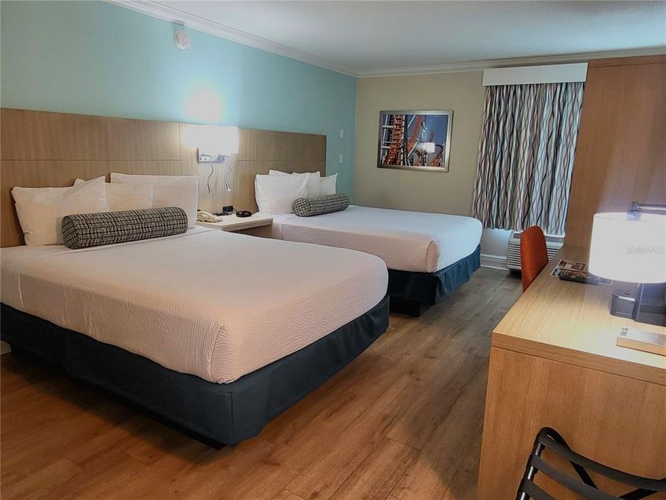 На продажу: $50,000 (1 спален, 1 ванн, 304 Квадратных фут)