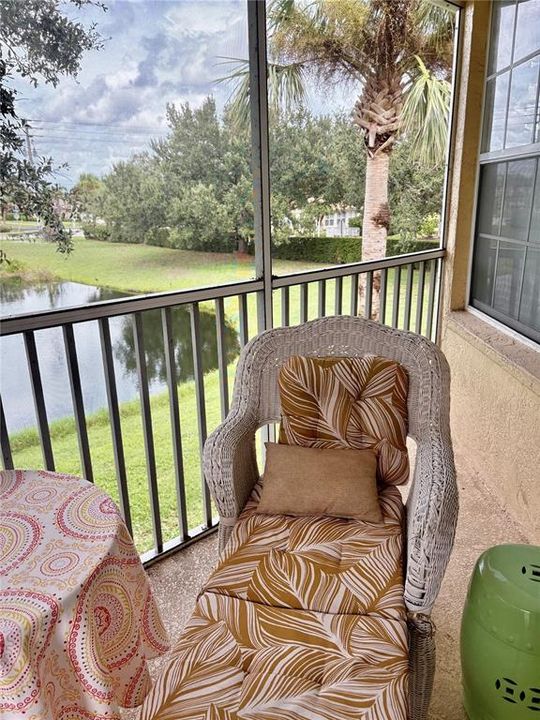 For Rent: $2,200 (3 beds, 2 baths, 1383 Square Feet)