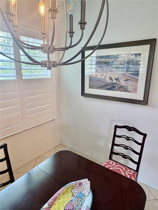 For Rent: $2,200 (3 beds, 2 baths, 1383 Square Feet)