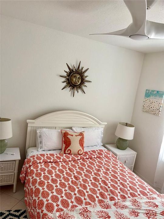 For Rent: $2,200 (3 beds, 2 baths, 1383 Square Feet)