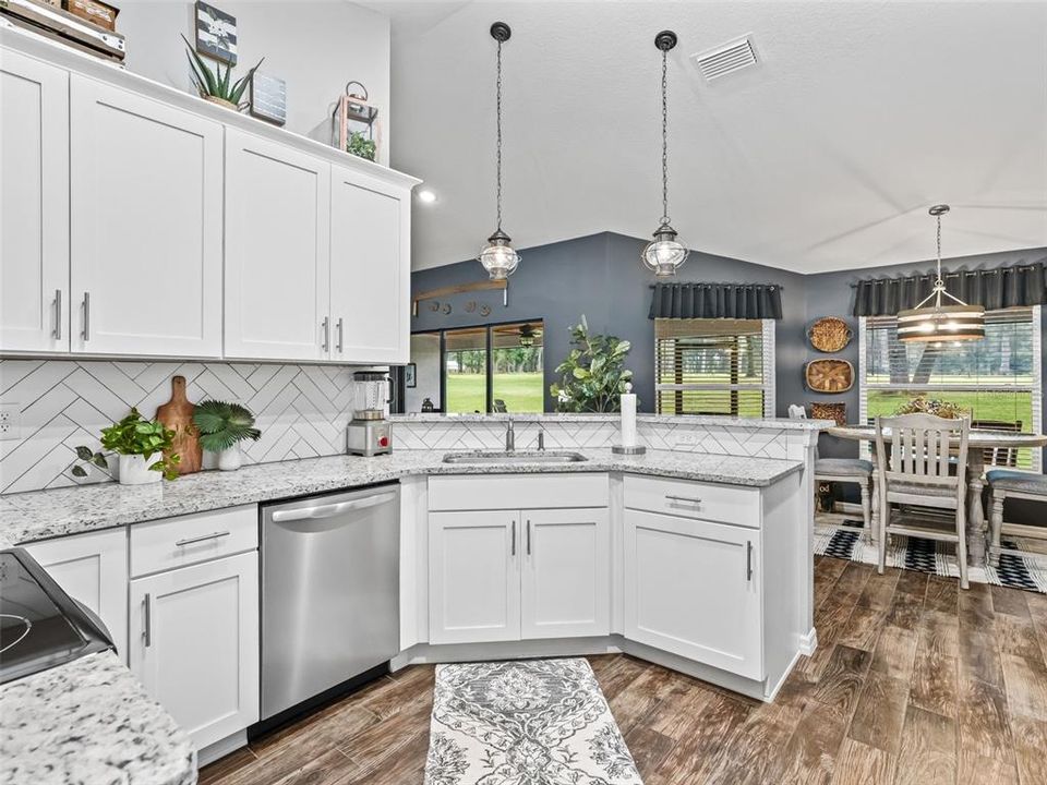 For Sale: $1,220,000 (3 beds, 2 baths, 2245 Square Feet)