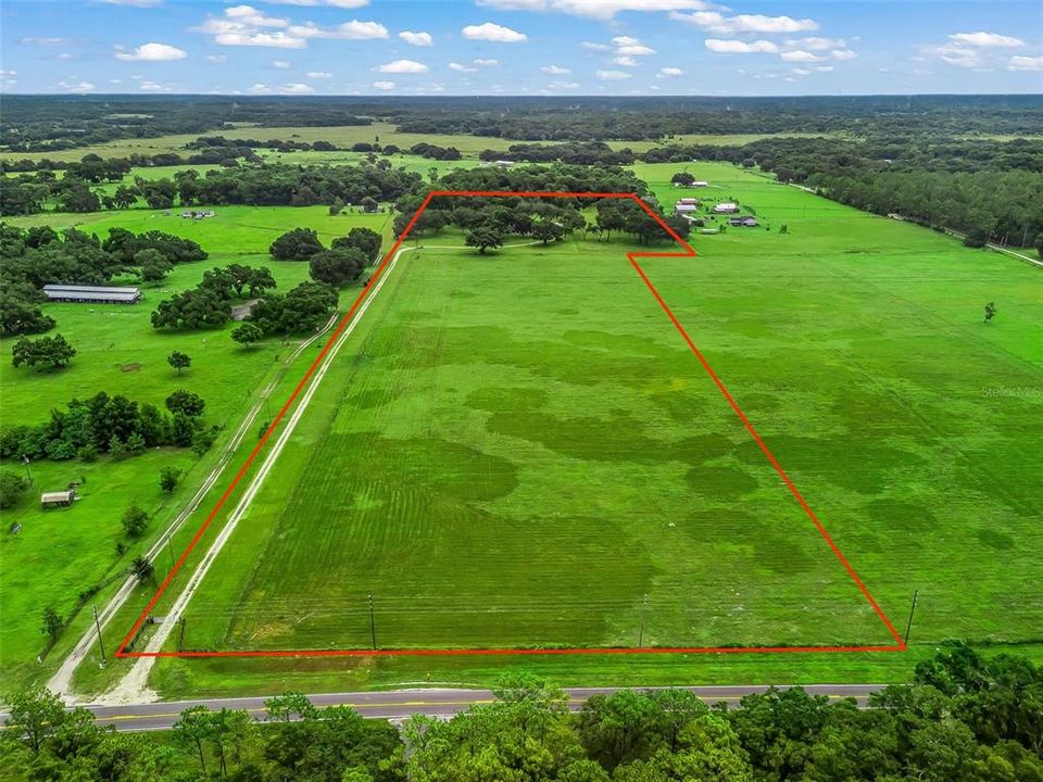 For Sale: $1,220,000 (3 beds, 2 baths, 2245 Square Feet)