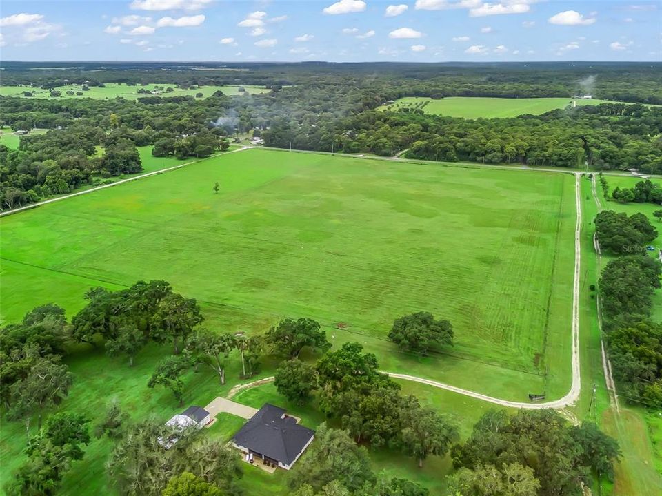 For Sale: $1,220,000 (3 beds, 2 baths, 2245 Square Feet)